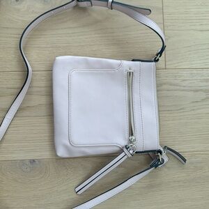 Kelly & Katie Light Pink Crossbody Bag